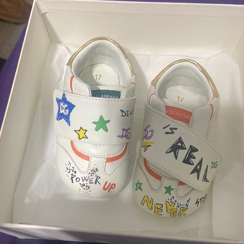 Baby shoes